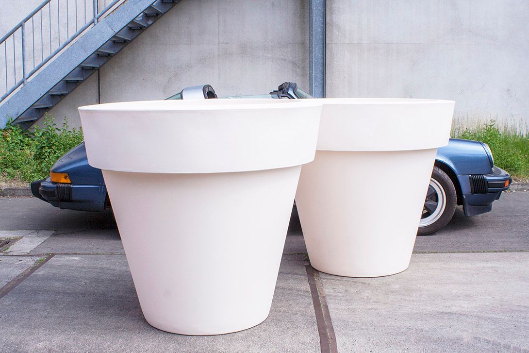 Foto Oversized Flowerpot Serralunga Vas One Standard by Luisa Bocchietto h116cm