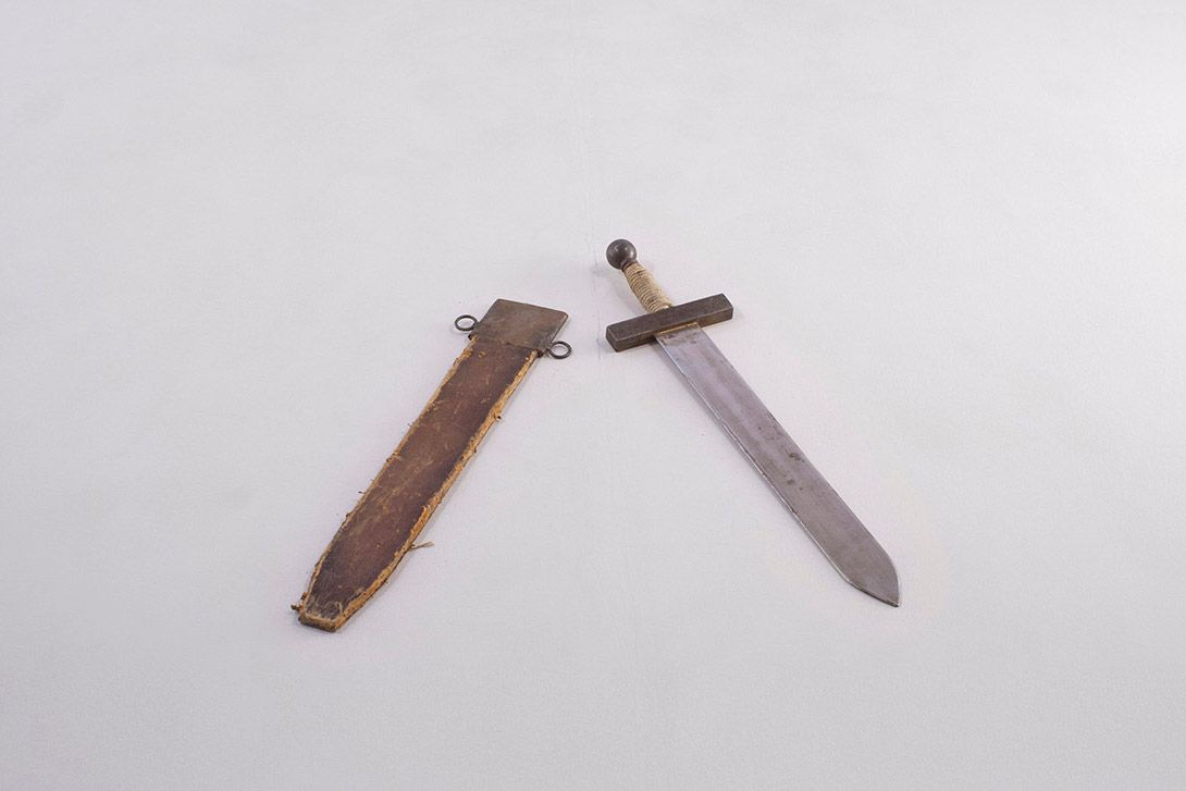Foto Dagger h74x16
