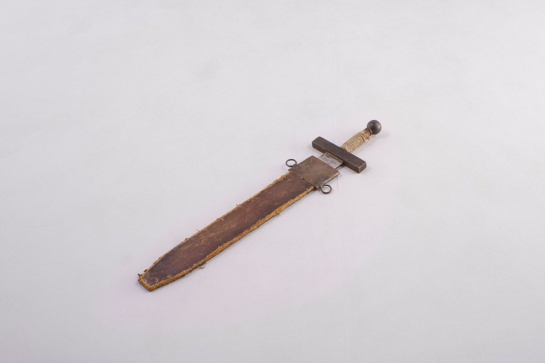 Foto Dagger h74x16