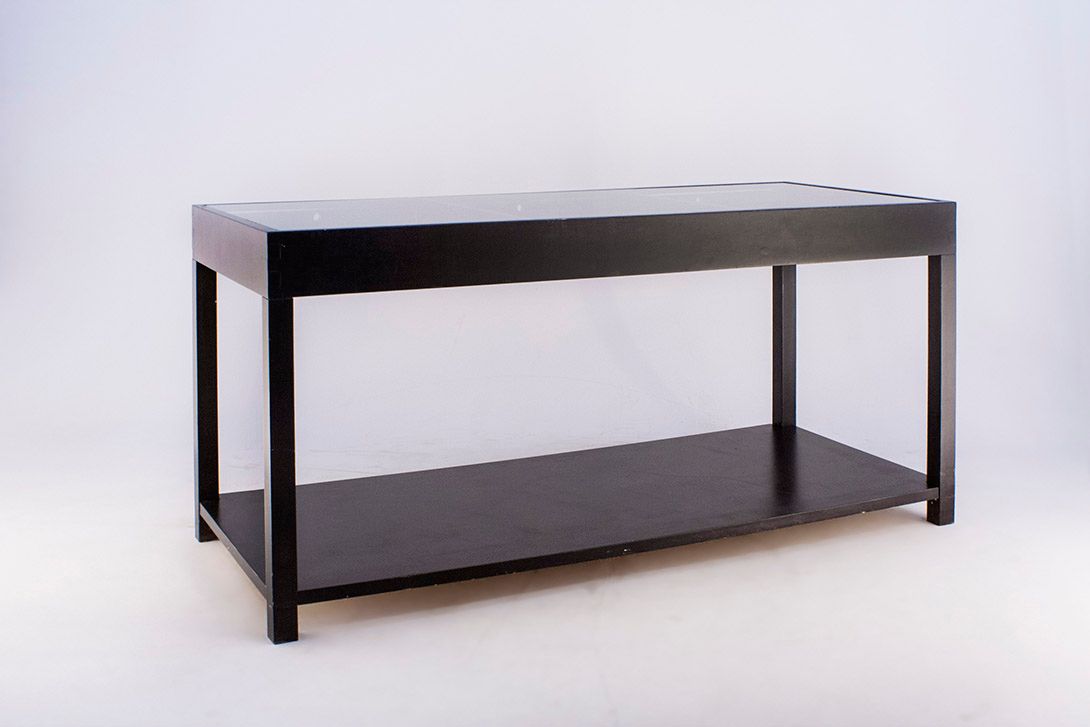Foto Black Wooden Display Case Germany 1987