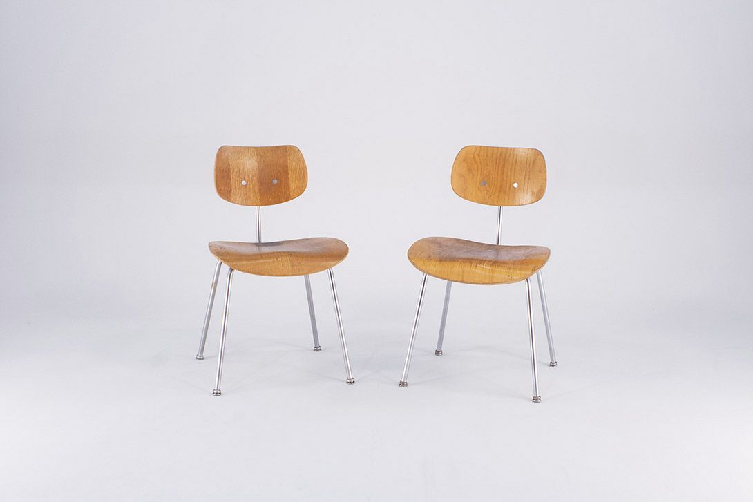 Foto Wooden Chair SE 68 Plywood Oak Light with Chrome Frame