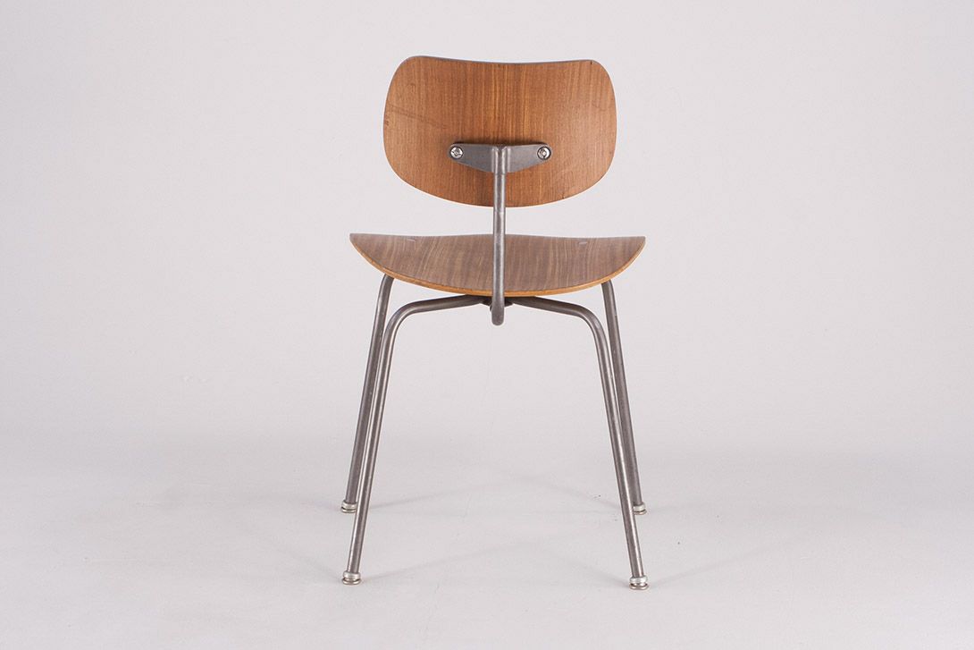 Foto Wooden Chair SE 68 Plywood Oak Medium with Chrome Frame