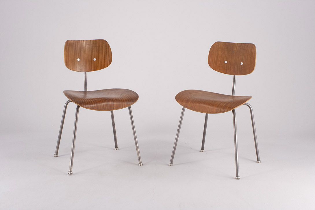Foto Wooden Chair SE 68 Plywood Oak Medium with Chrome Frame