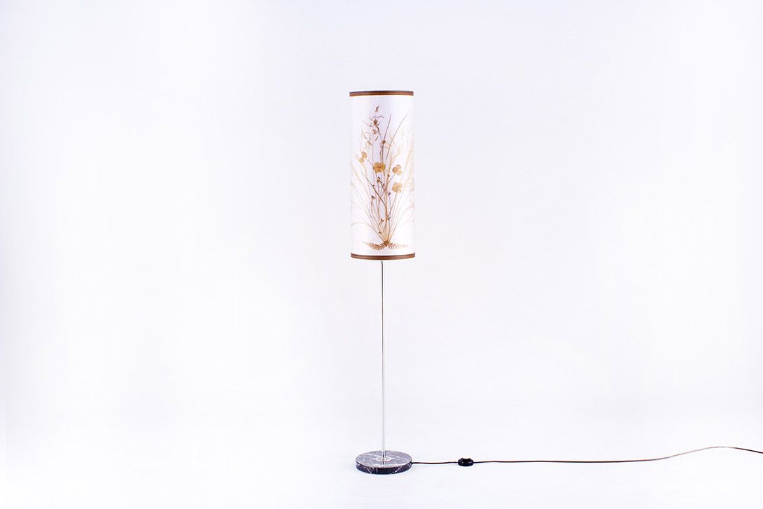 Foto Floor Lamp with Flower Shade h142