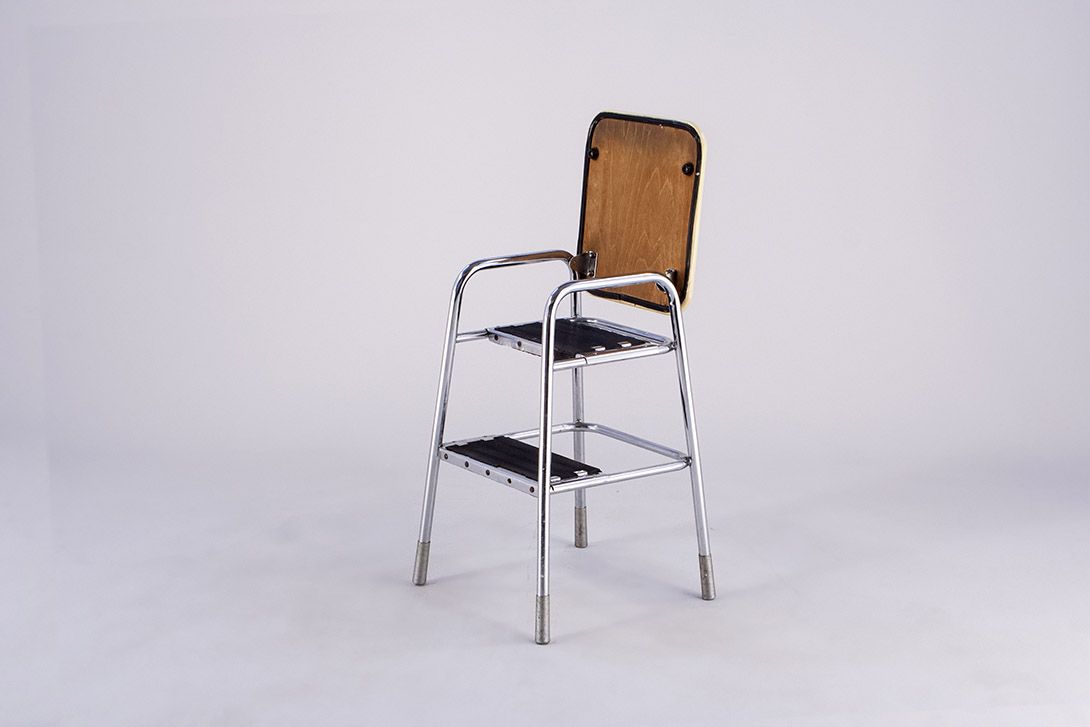 Foto Stool with Leader Function