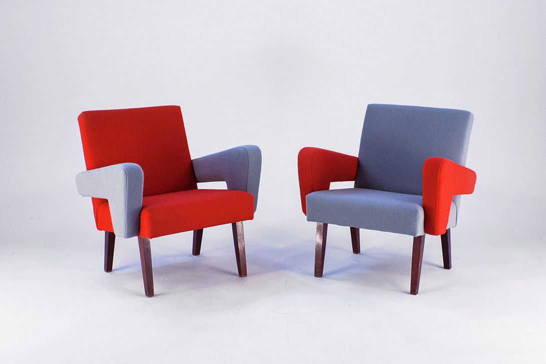 Foto Grey and Red Armchair Italy 1962