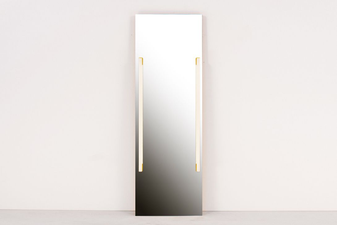 Foto Wall Mirror with Integrated Lamps and Black Frame