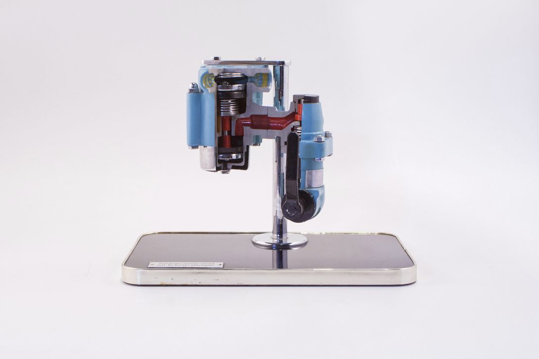 Foto Trailer Control Valve Model h30x40x25