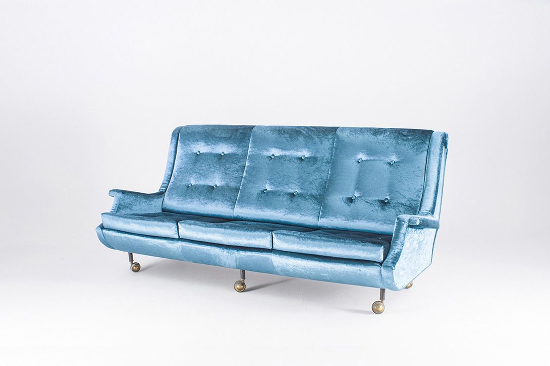 Foto Blue Velvet Zanuso Sofa Italy 1962