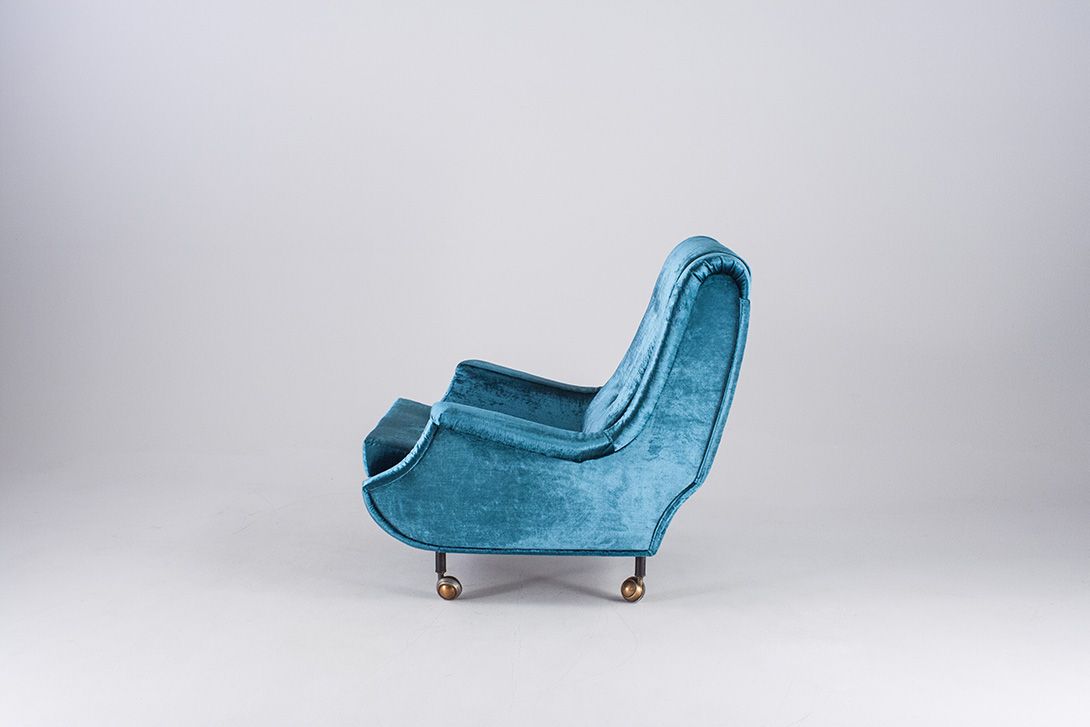 Foto Blue Velvet Zanuso Armchair Italy 1962