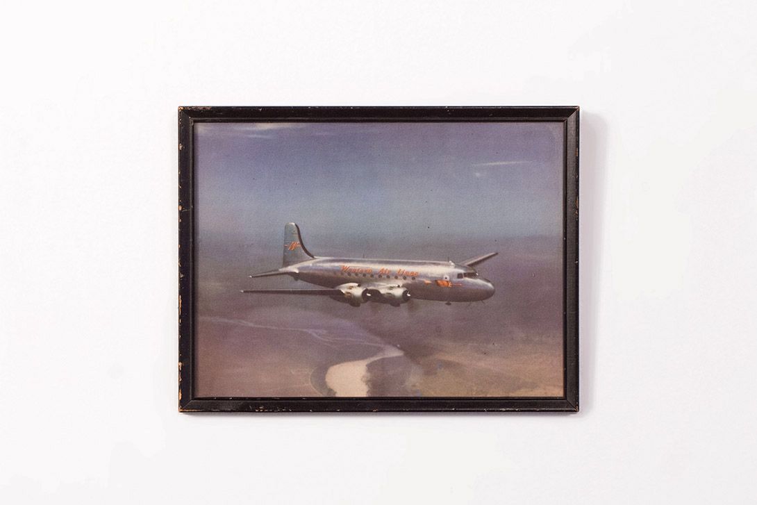 Foto Print of an Old Airplane h25x32 15B1