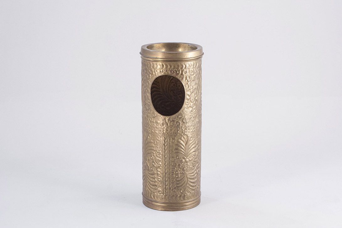 Foto Brass Ashtray and Bin with Floral Relief h70x30