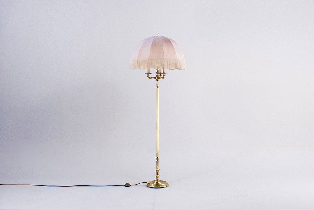 Foto Brass Floor Lamp with Pink Shade h160