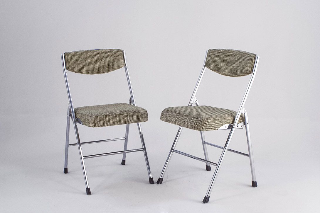 Foto Chrome Tubular Folding Chair with Linden Green-Grey Upholstery