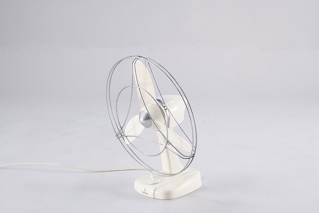 Foto Old Siemens Fan h48x45x27 //