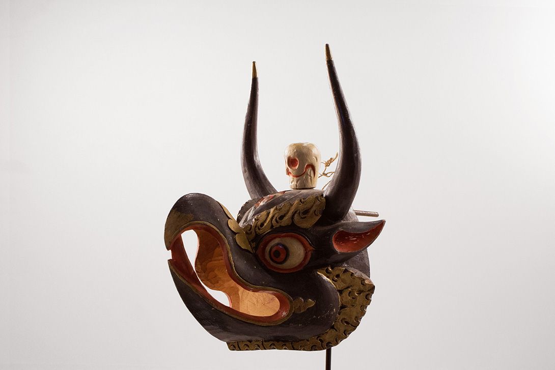 Foto Japanese Mask h32x20x19