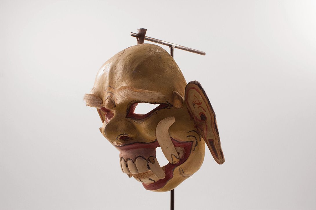 Foto Japanese Mask h20x28x11