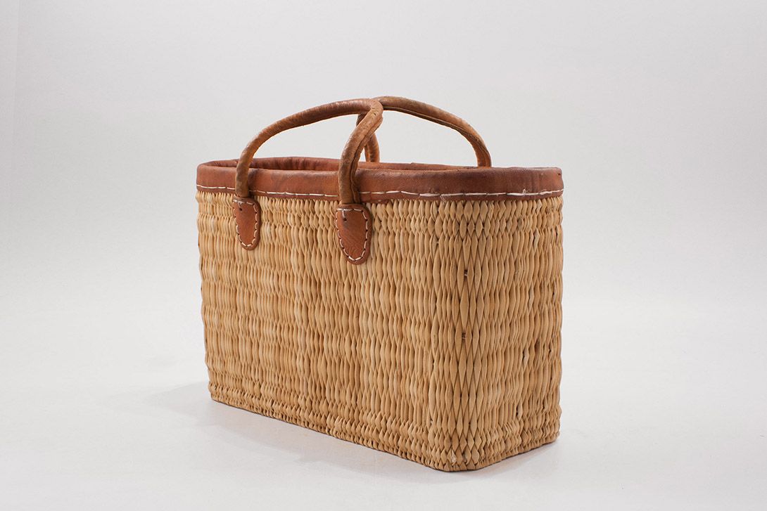 Foto Antique Shopping Basket Provence 1915