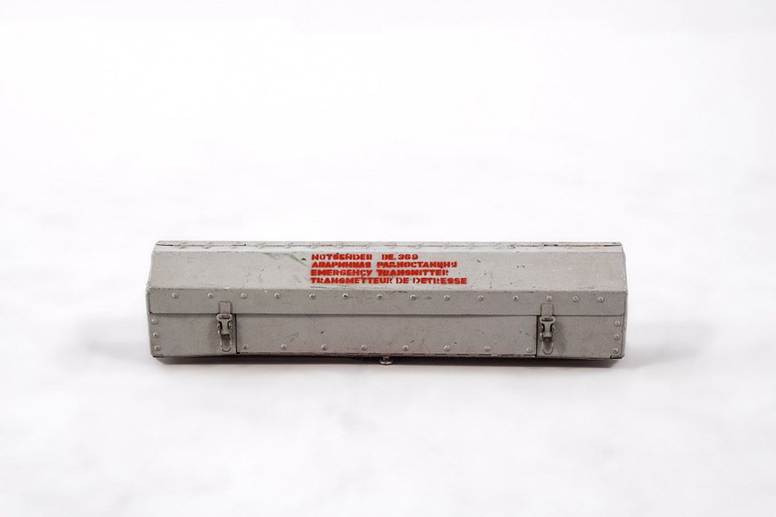 Foto Russian Military Rocket Box h15x71x12