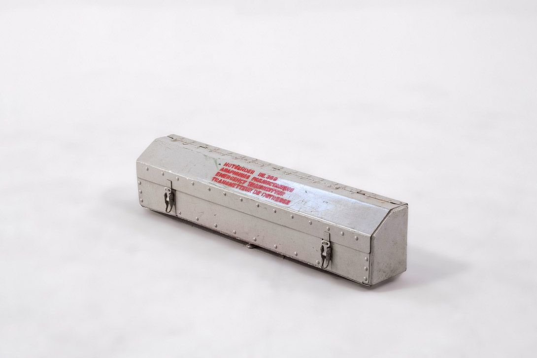 Foto Russian Military Rocket Box h15x71x12