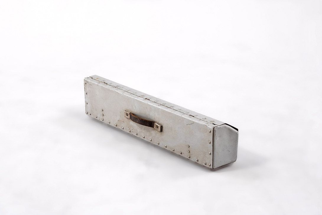 Foto Russian Military Rocket Box h15x71x12