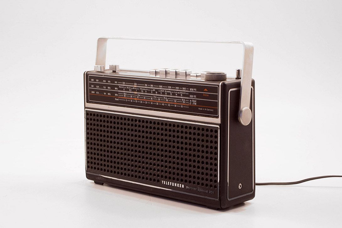 Foto Portable Radio Telefunken Partner Special 201 Germany h25x30x8