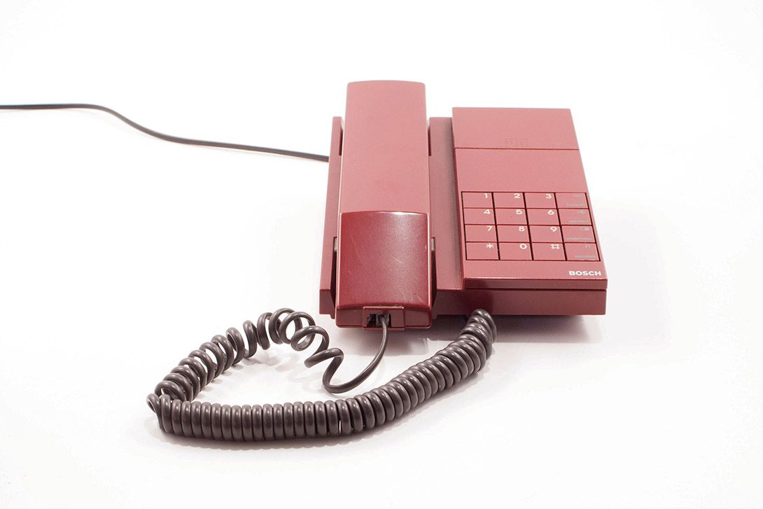 Foto Whinered Bosch Telephone Germany 1982