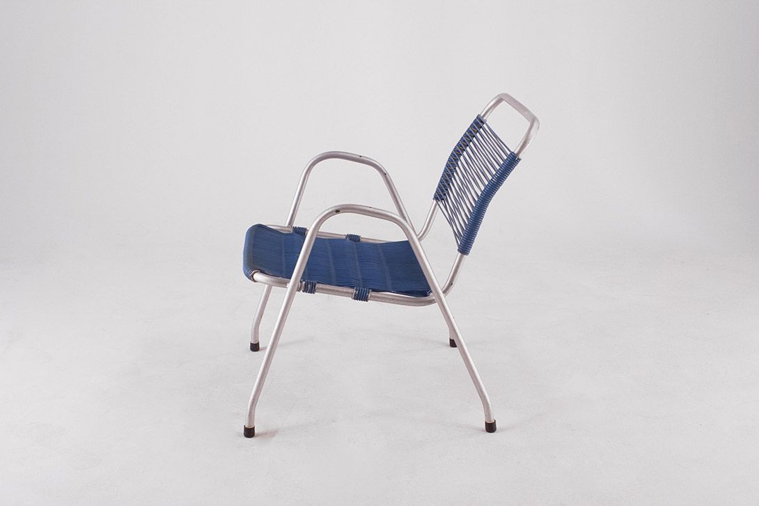 Foto Blue Rubber Cord Garden Chair