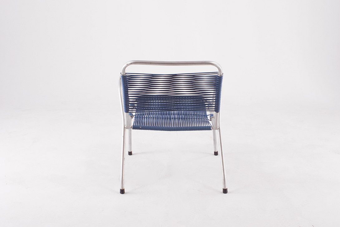 Foto Blue Rubber Cord Garden Chair