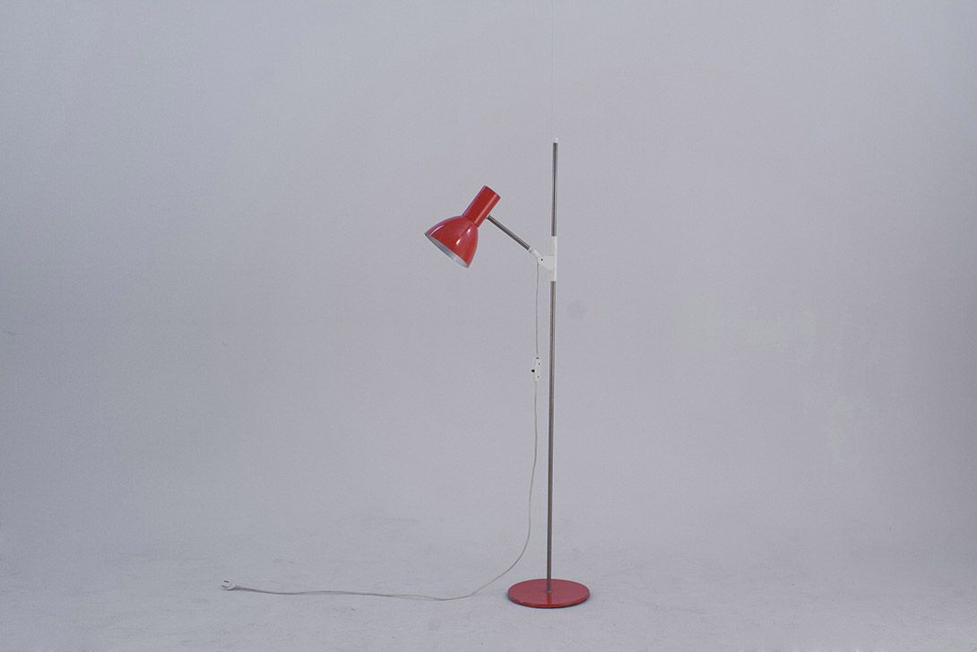 Foto Red Floor Lamp h150 D2