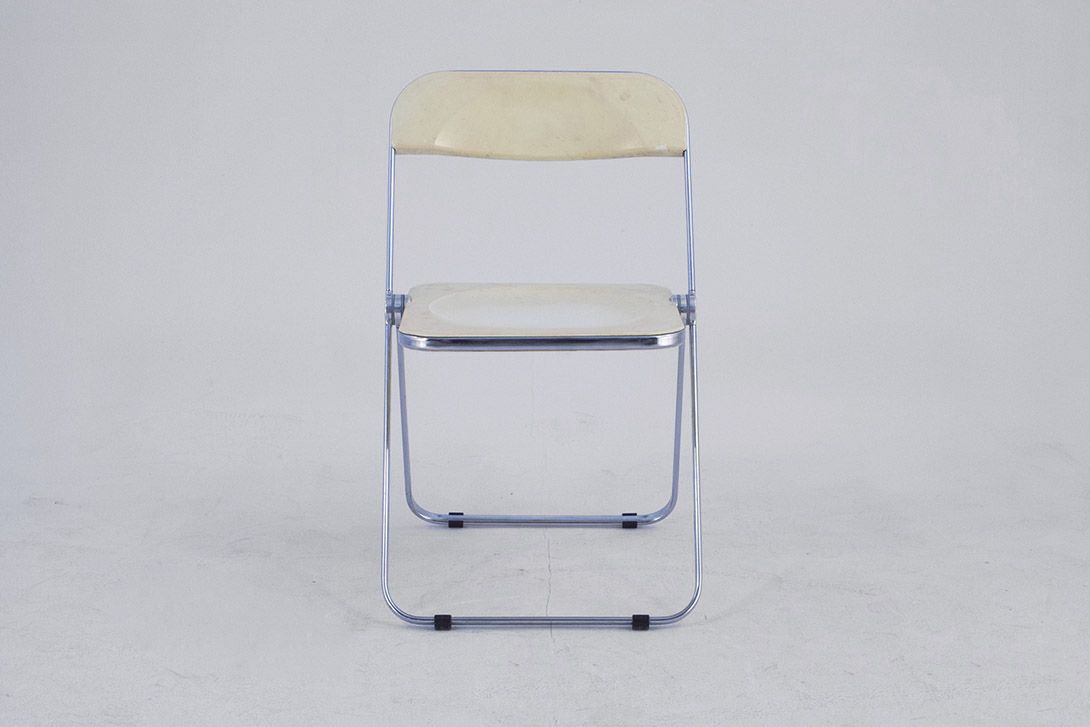 Foto Stained White Plia Folding Chair by Piretti for Castelli