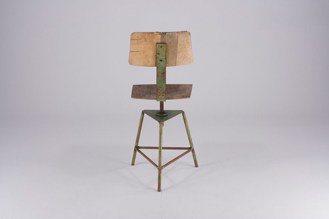 Foto Wood Workshop Artist Stool