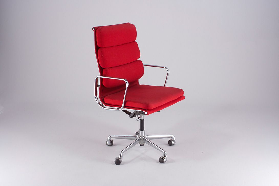 Foto Eames Triple Soft Pad Office Chair