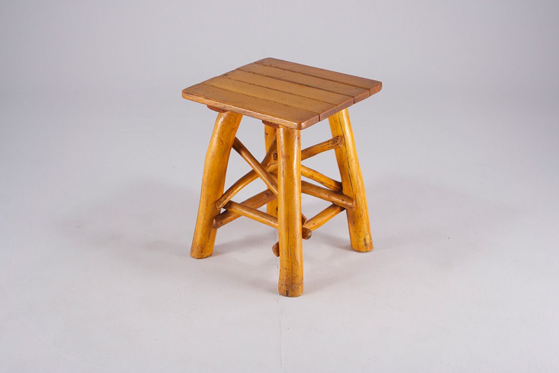 Foto Walnut Mini Stool h47