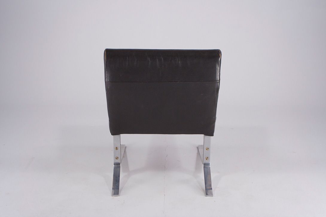 Foto Airport Lounge Black Leather Chair GDR 1975