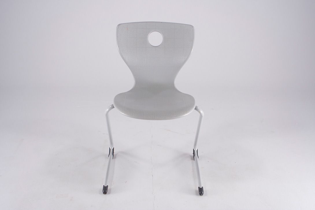 Foto Verner Panton Grey Plastic Chair