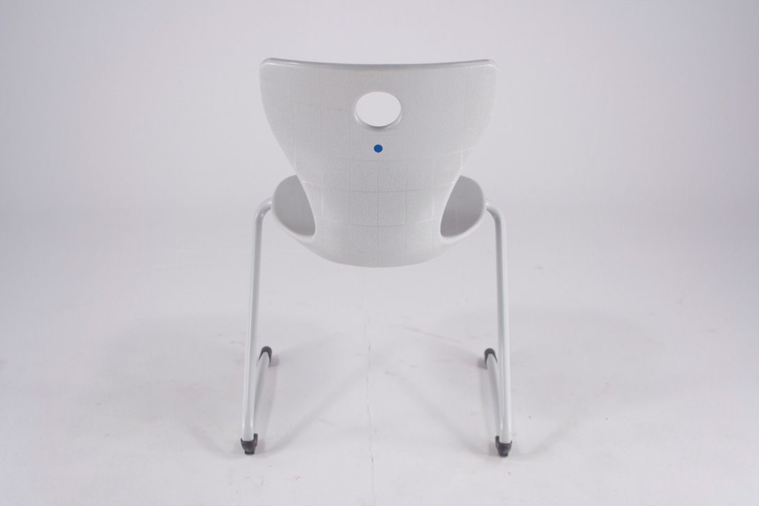 Foto Verner Panton Grey Plastic Chair