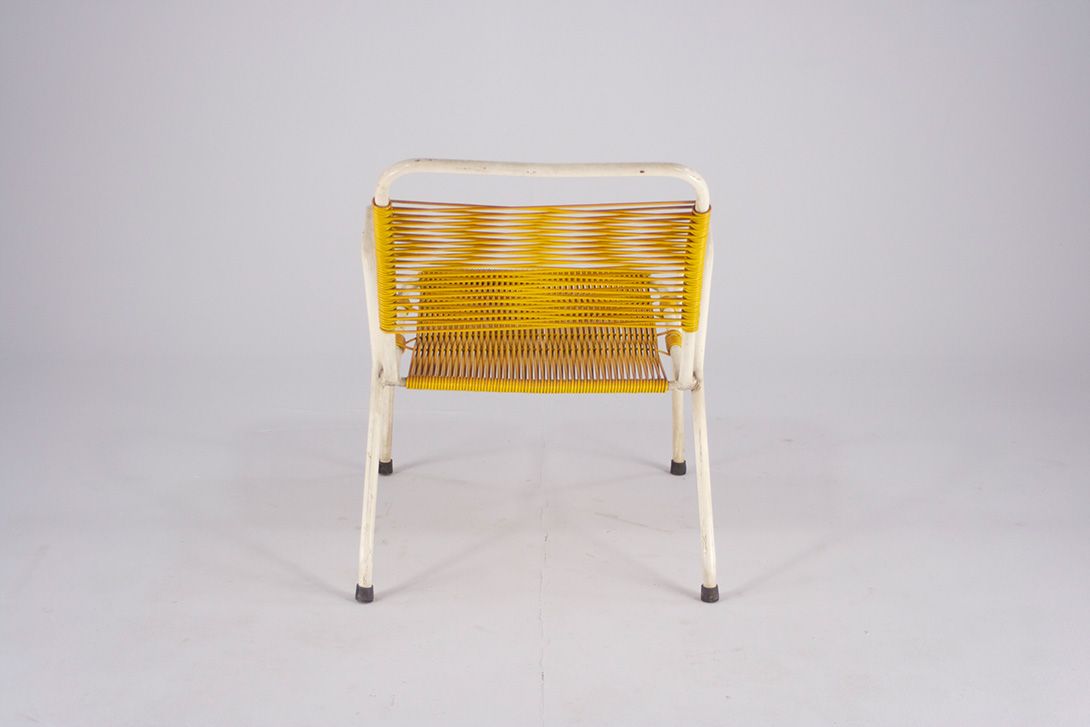 Foto Yellow Rubber Cord Garden Chair