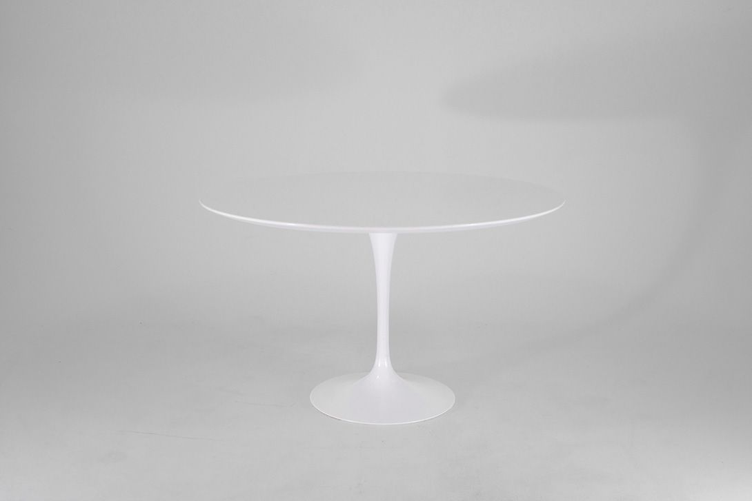 Foto Saarinen Tulip Dining Table 1970 h72x120