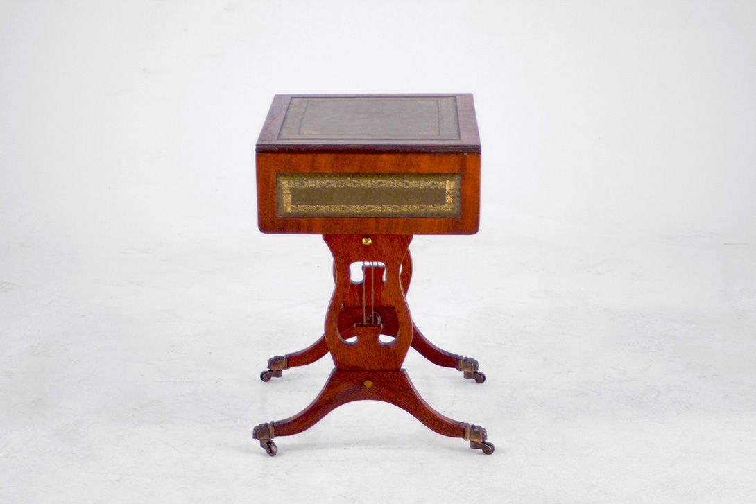 Foto Cherry Wood Console with Drawer h56x45-73&#215;37