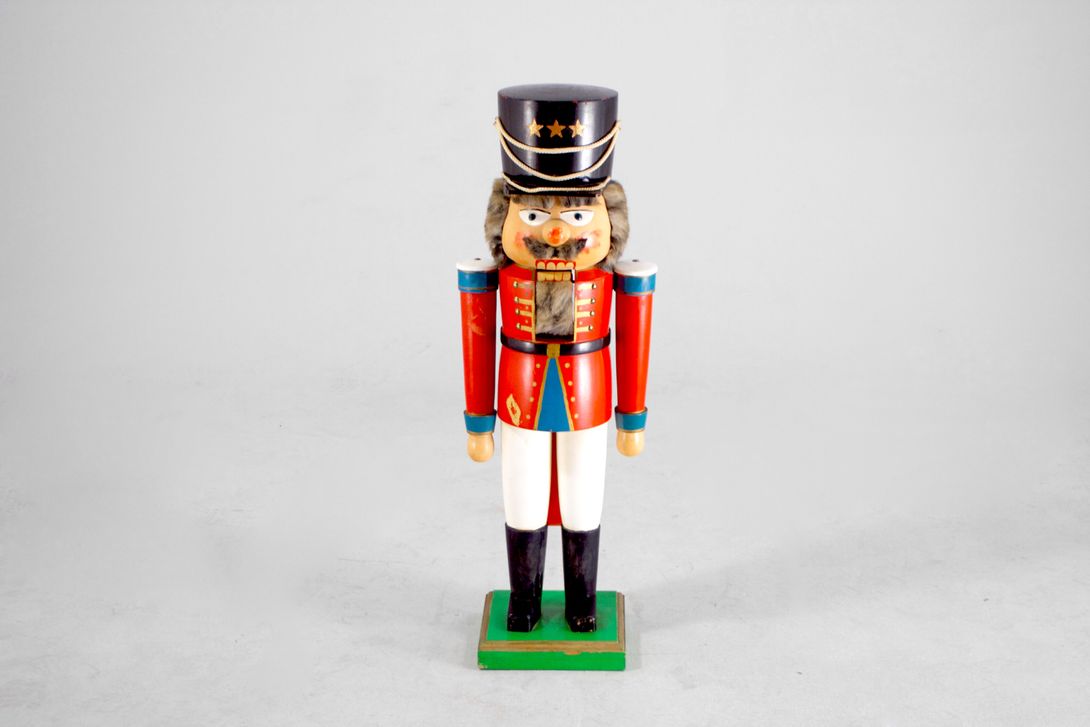 Foto Russian Nutcracker Figurine h80