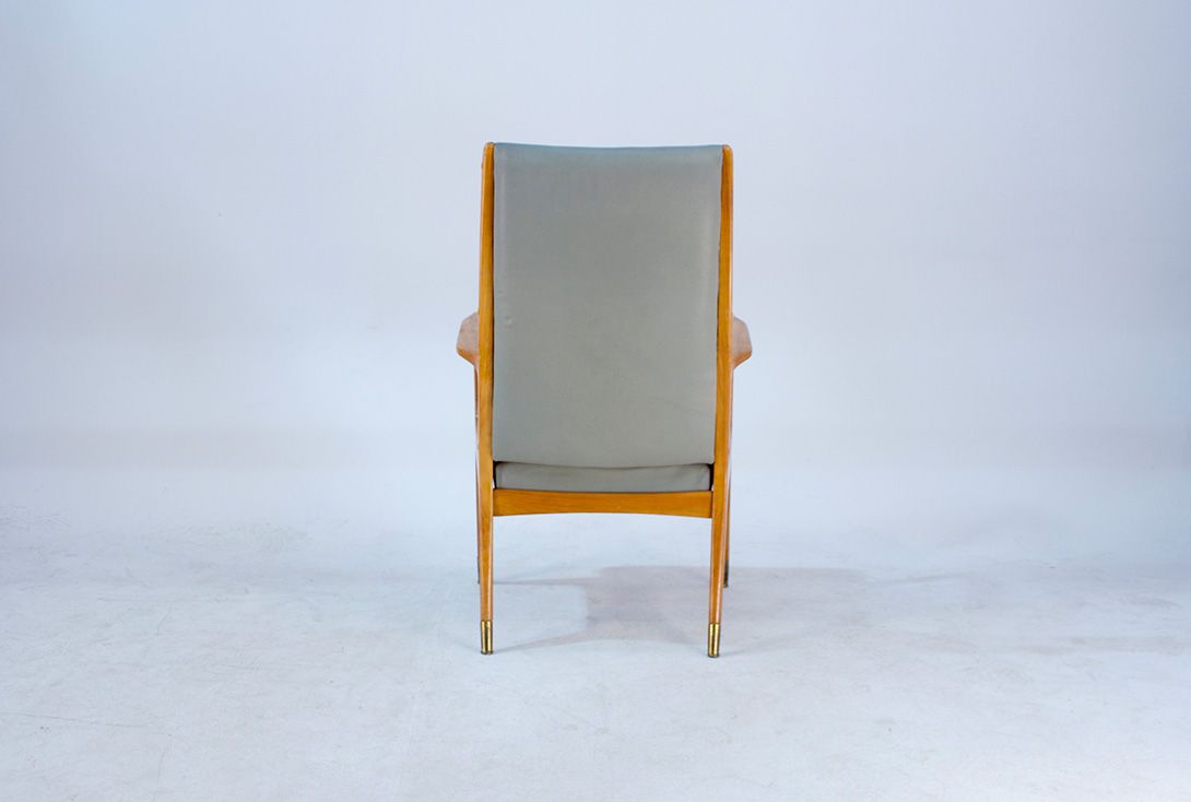 Foto Wooden Armchair with Leather Backrest/Seat Germany 1956