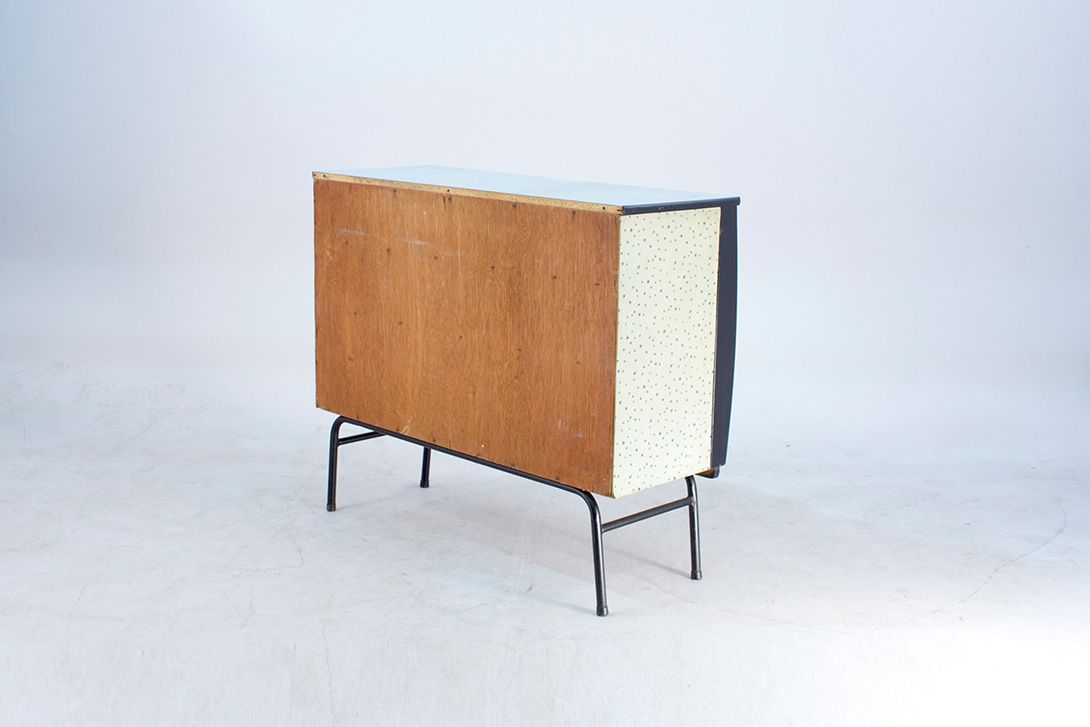 Foto Sideboard Italy with Integrated Clock 1955 w108
