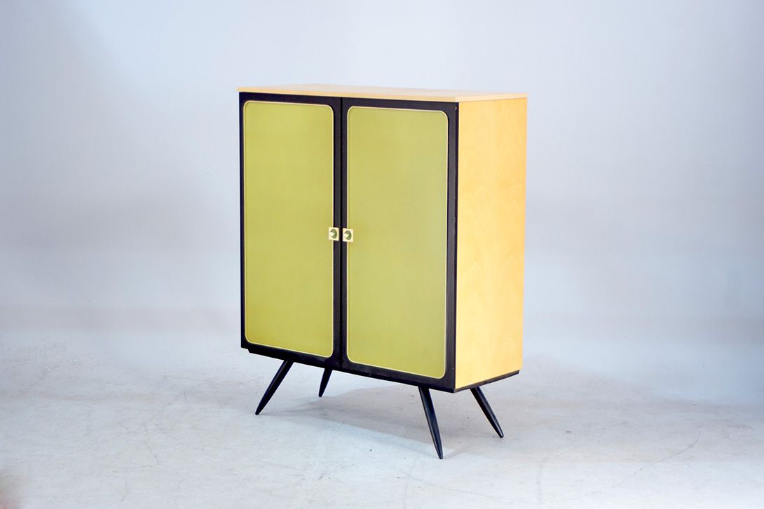 Foto Yellow Many Drawers Highboard h124x100x43