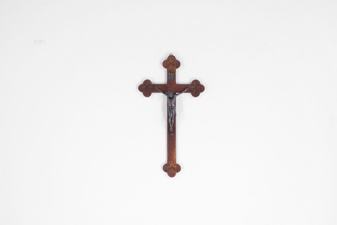 Foto Antique Wooden Crucifix h71x38