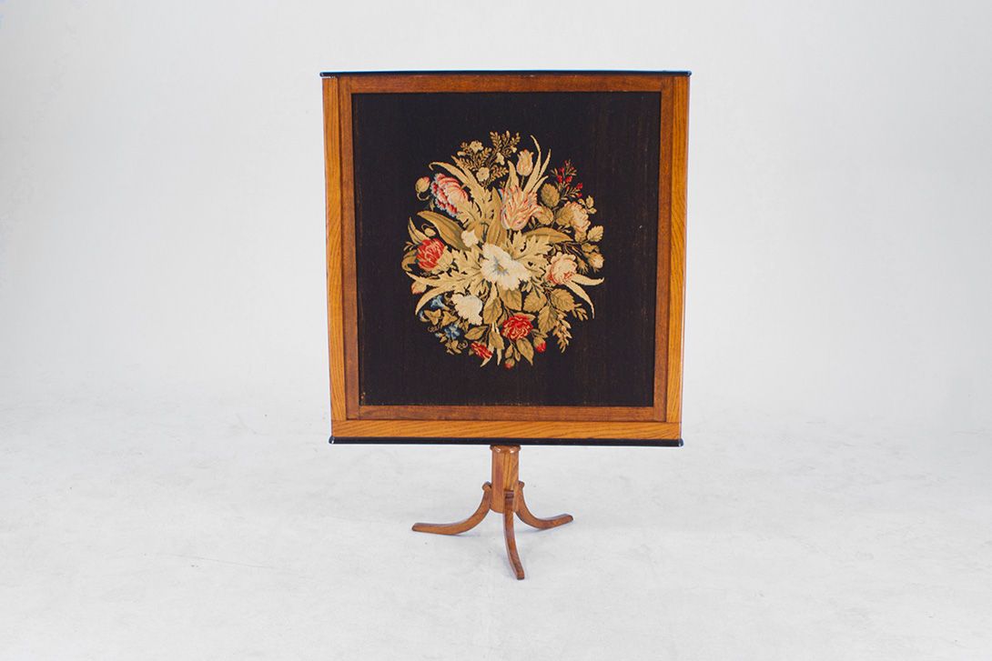 Foto Embroidery Work Framed