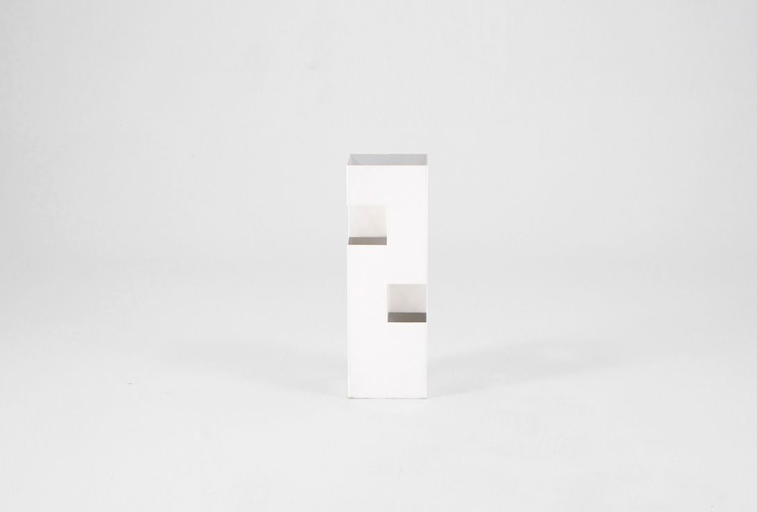 Foto Minimalist Metallic Umbrella Holder
