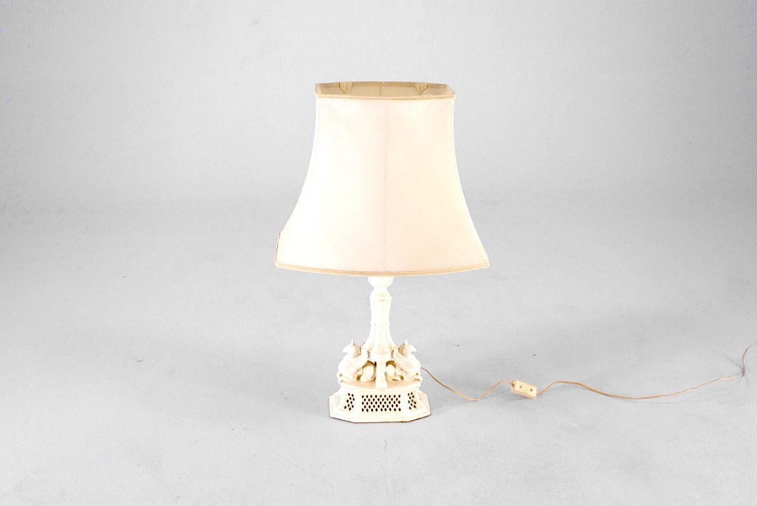 Foto Side Table Porcelain Detailed Lamp h71