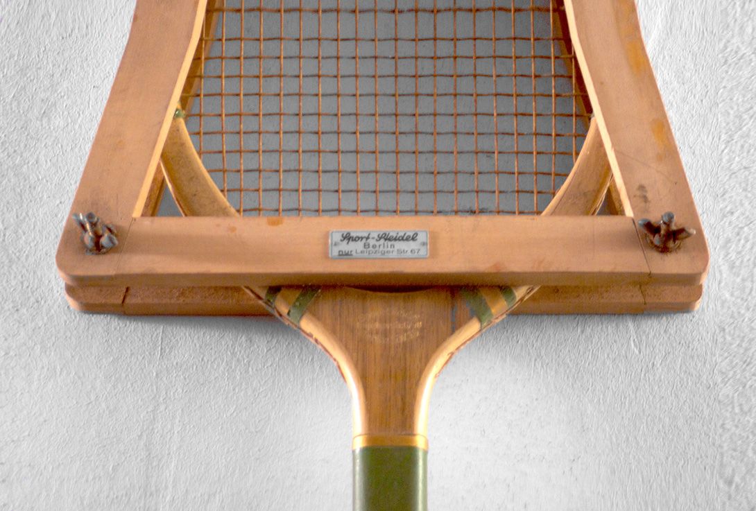 Foto Wooden Badminton Racket