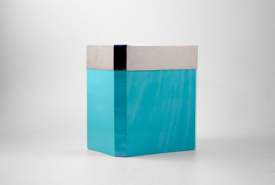 Foto Turquoise Plastic Ice Cube / Bin France 1979